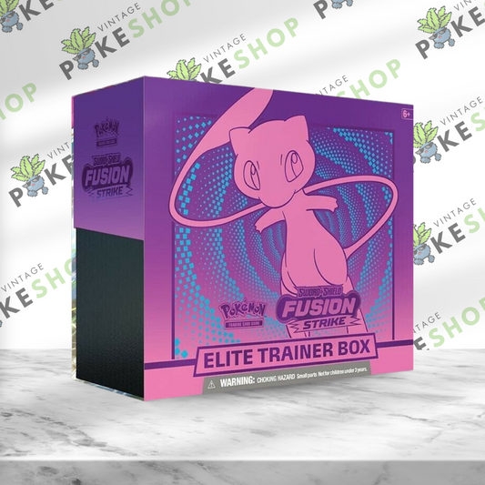 Pokémon TCG: Sword & Shield—Fusion Strike Elite Trainer Box